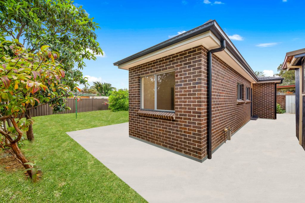 Pros and Cons of Building a Granny Flat